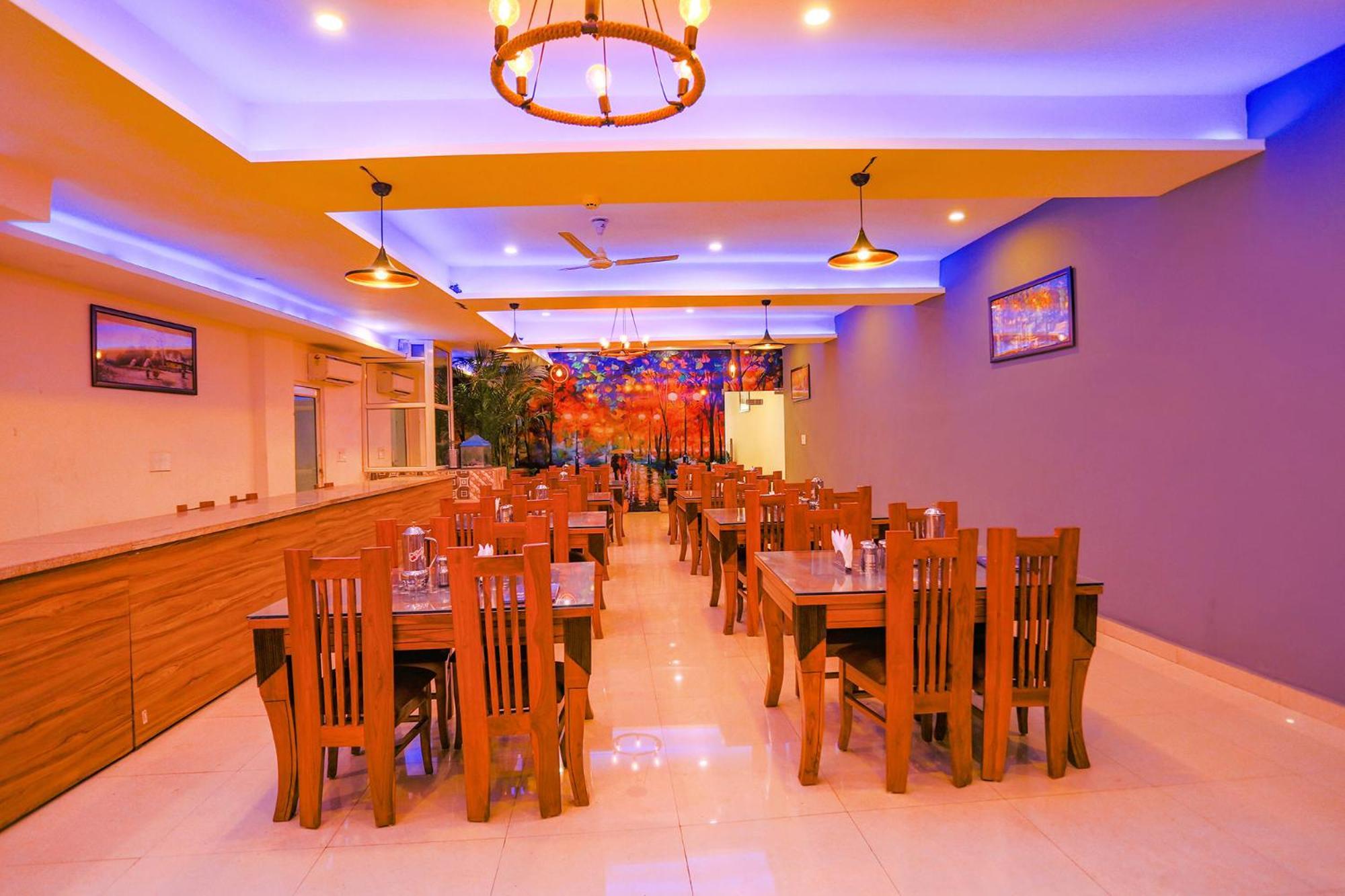 Fabhotel The Kiara Near Igi Delhi Airport 뉴델리 외부 사진