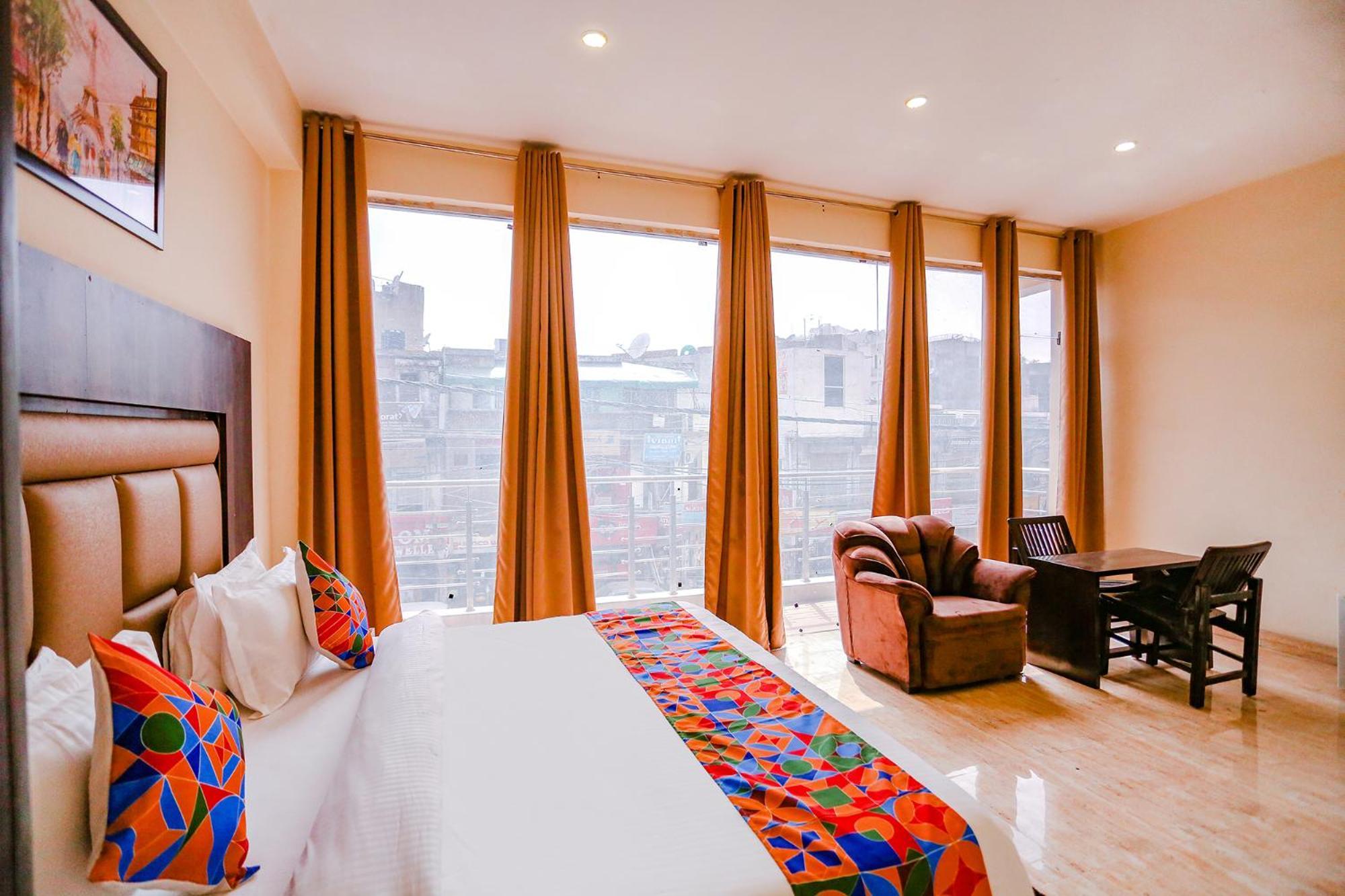 Fabhotel The Kiara Near Igi Delhi Airport 뉴델리 외부 사진