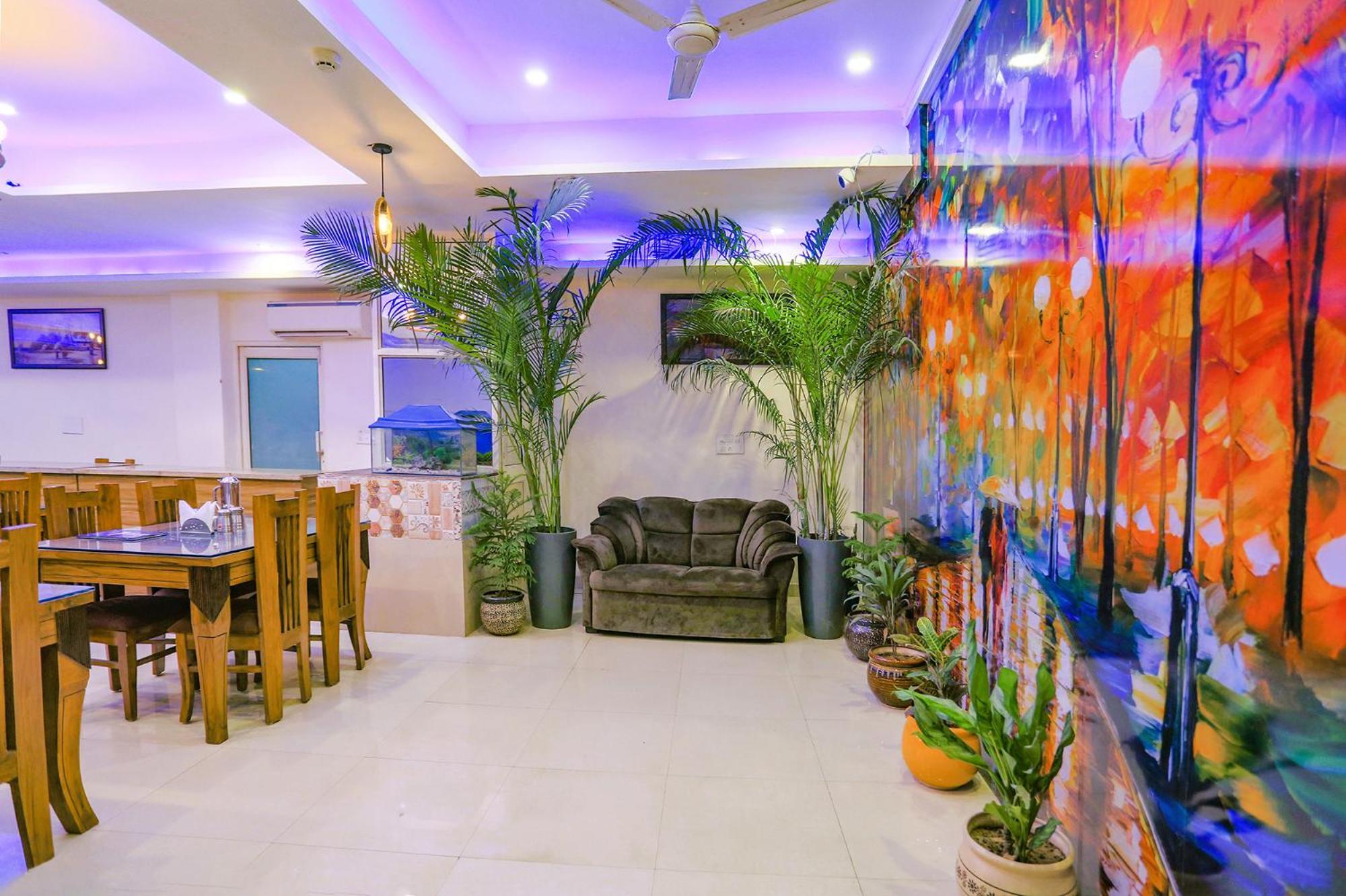 Fabhotel The Kiara Near Igi Delhi Airport 뉴델리 외부 사진