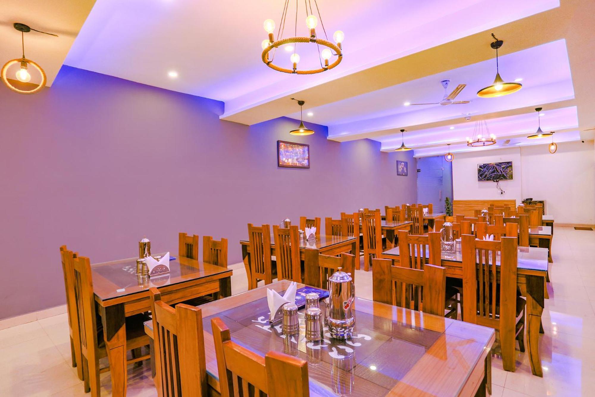 Fabhotel The Kiara Near Igi Delhi Airport 뉴델리 외부 사진